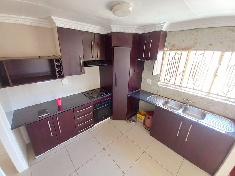 Four bedrooms house for sale in Danville - Photo 8