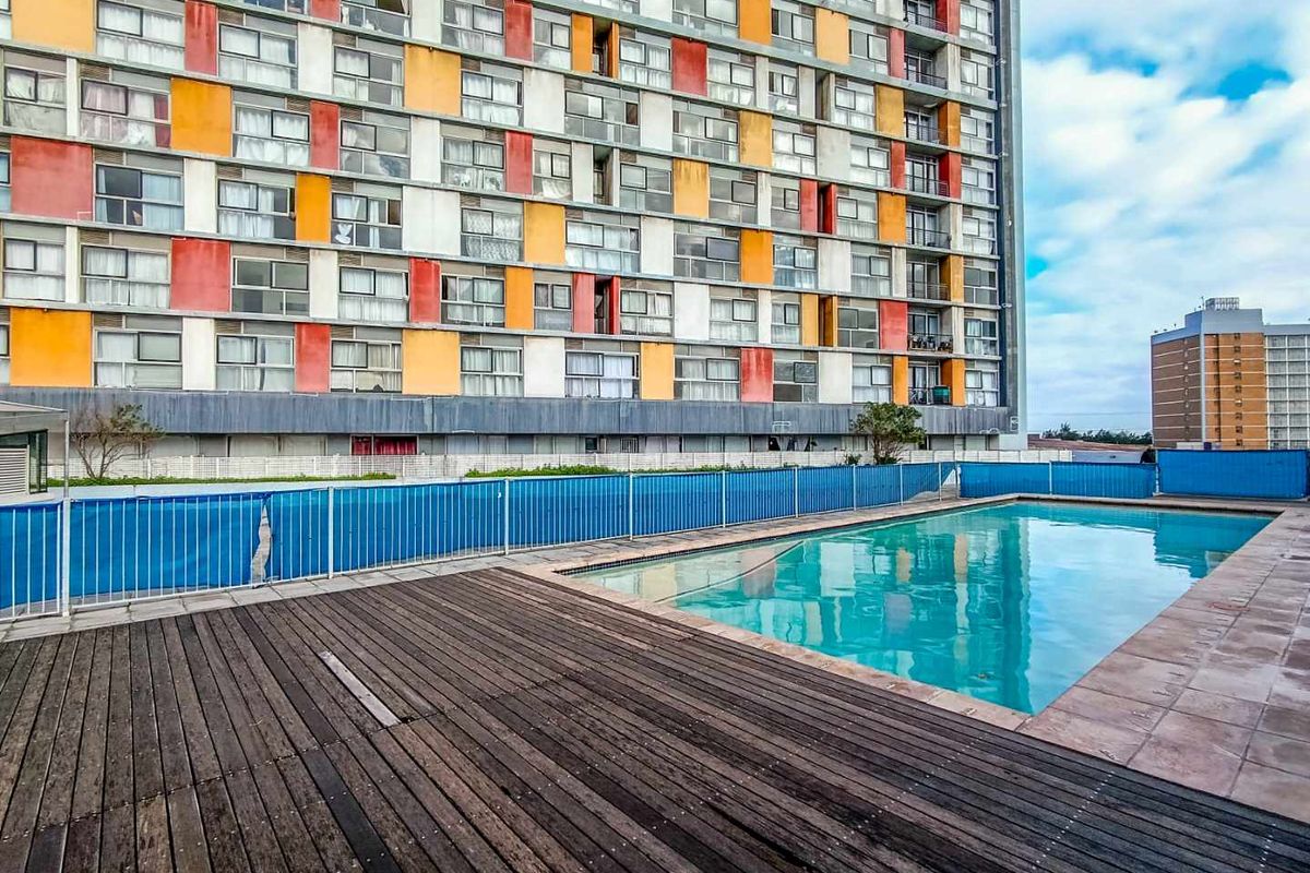 Inviting 1 Bedroom Apartment for sale in Liberty Grande - Photo 2