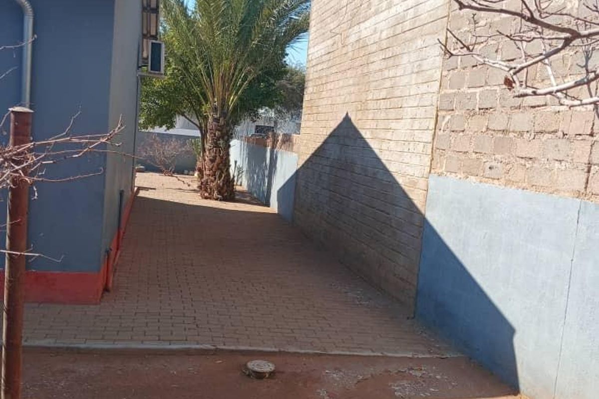 Three Bedroom House in Block G Rehoboth for Sale - Photo 5