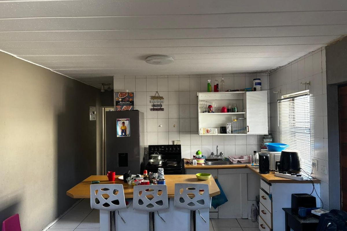 1 Bedroom, 1 Bathroom Ground floor Unit To Let - Photo 2