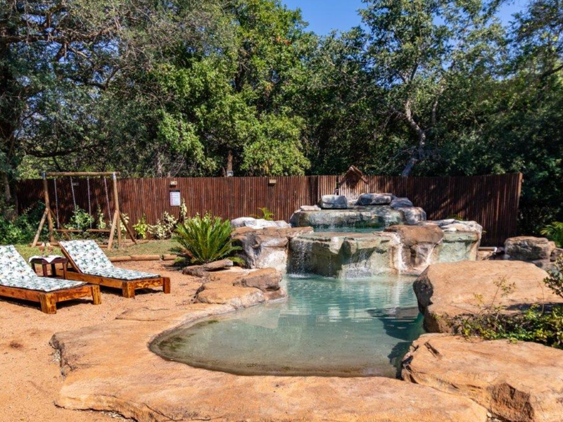 Your gateway to Africa's untamed beauty and endless possibilities. - Photo 3