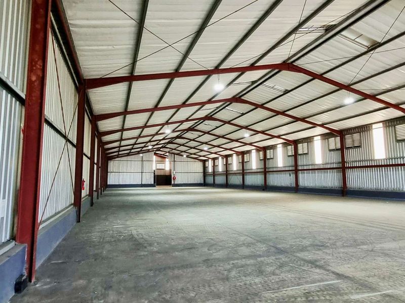 Yarded 2,832m2 Warehouse to Let | Phoenix Industrial Node, Durban | 400A 3-Phase - Photo 3