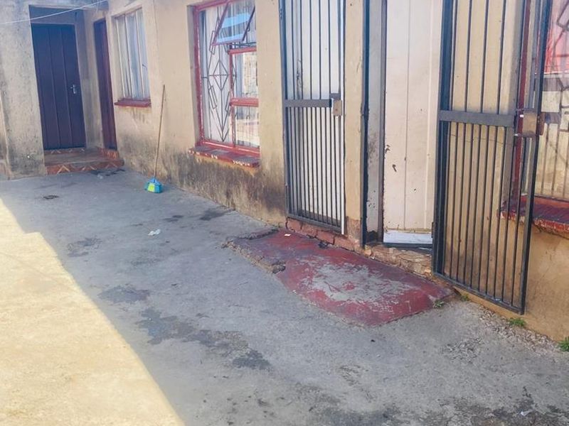 2 Bedroom House In Ivory Park - Photo 3