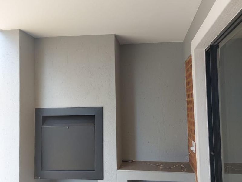 2 bedroom ground floor apartment  in MONTANA - Photo 6