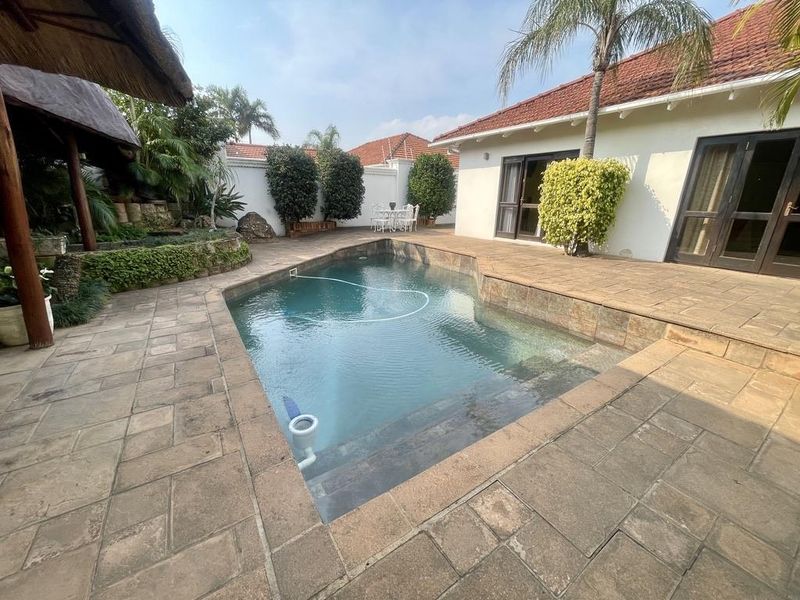 Hendra - Exceptional Guest House Investment Opportunity | Established B&B in the Heart of Durban North - Photo 2
