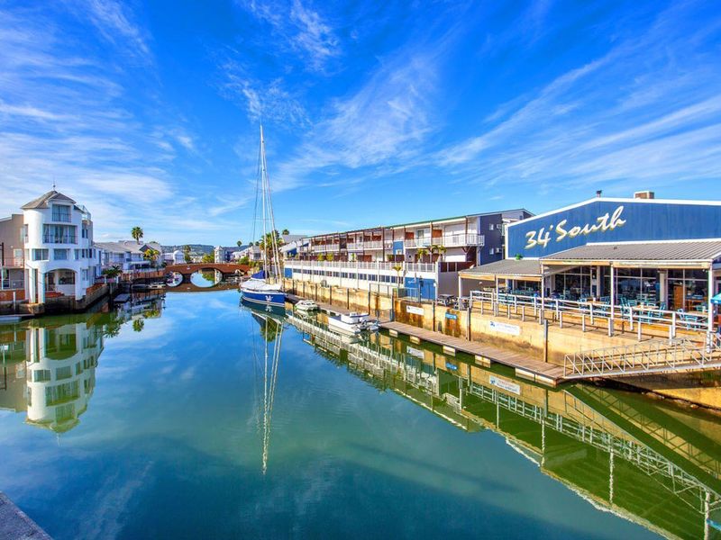 Waterfront Apartment for Sale in Knysna Quays - Photo 1