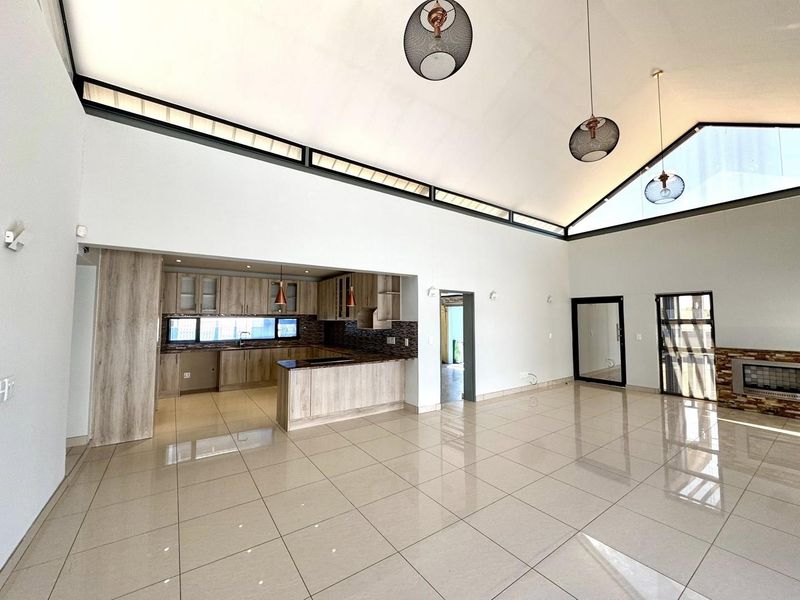 3 Bedroom House For Sale in Elisenheim - Photo 5