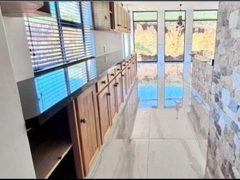 3 Bedroom House for Sale in Kragga Kamma - Photo 10