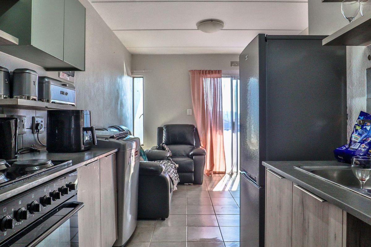 Two Bedrooms Apartment for sale in Lotus Gardens - Photo 3