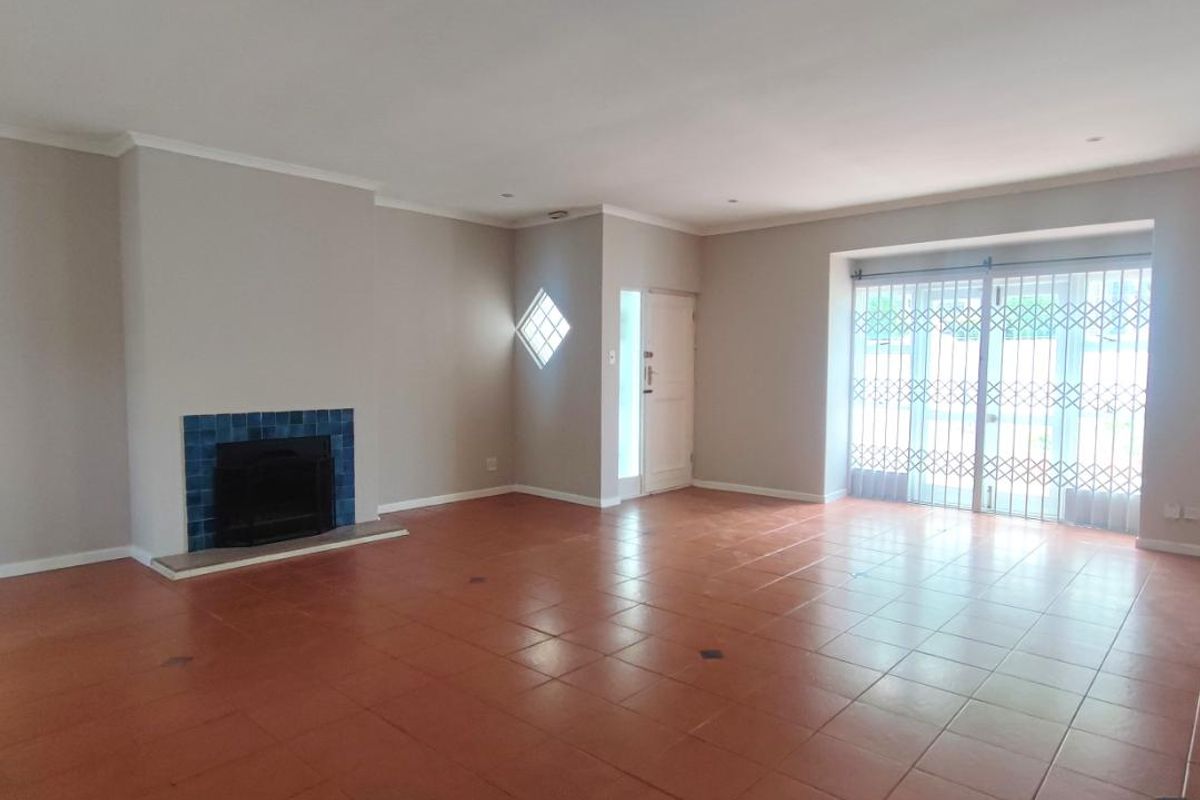 2 bed cottage style home in Wynberg - Photo 4