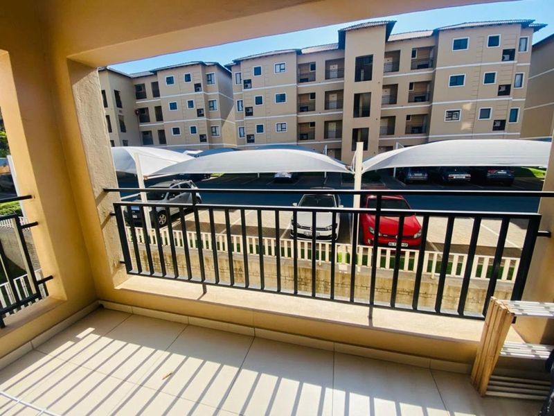 Secure, Stylish & Serene Living at Royal Reef West - Photo 10