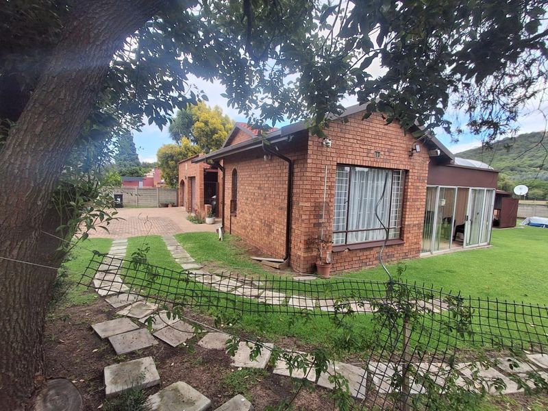 FAMILY HOME IN CUL-DE-SAC GLENVISTA - Photo 2