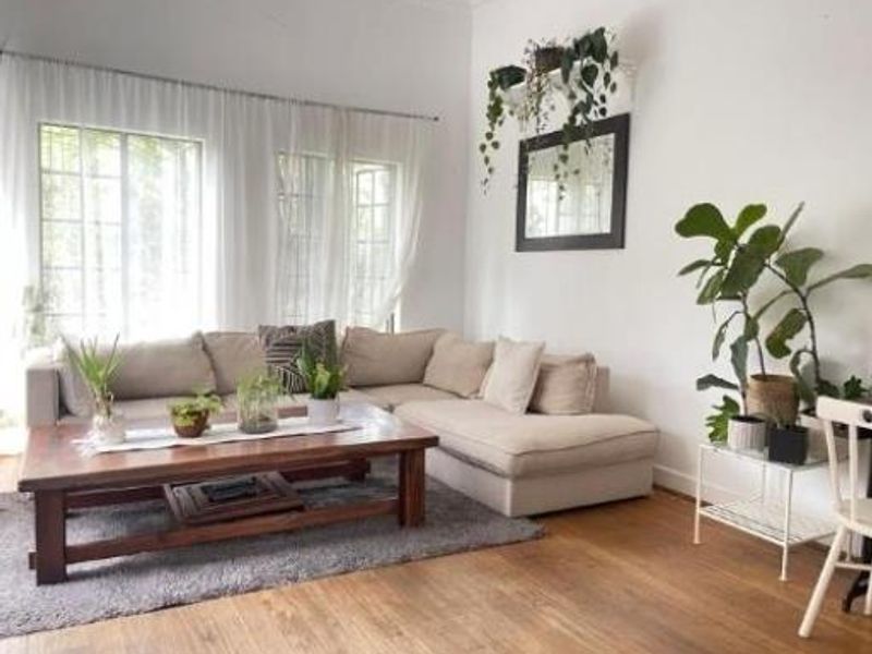 Fully furnished 1 Bedroom Apartment - Photo 3