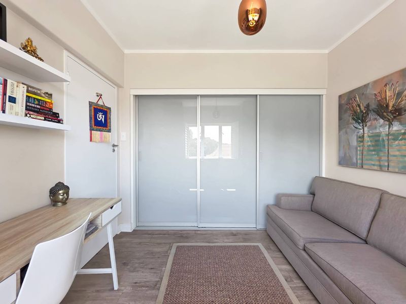 Brand new release in a most desirable position in Sea Point - Photo 4