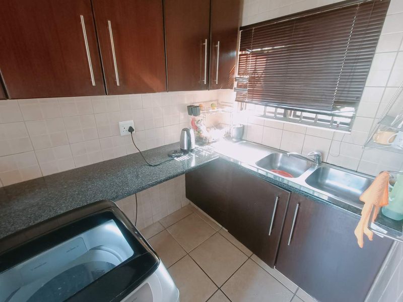 BEAUTIFUL FAMILY HOUSE FOR SALE IN AMBERFIELD RIDGE ESTATE! - Photo 10
