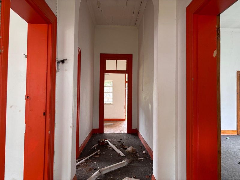 CALLING ALL INVESTORS! PROPERTY FOR SALE IN LEAFY RIVIERA PRETORIA - Photo 6