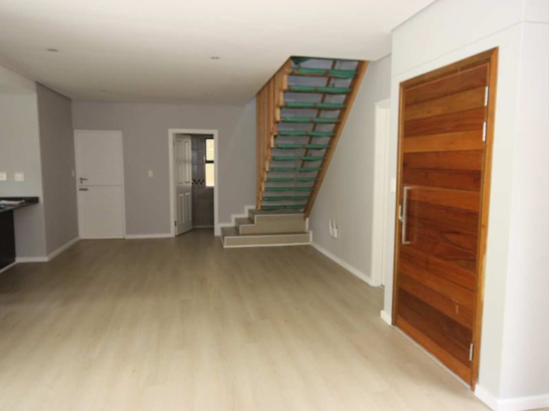 3 Bedroom Townhouse in Prestondale available 1 June 2026 - Photo 4