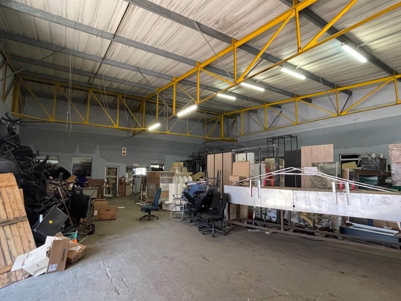 Premium 1,034m2 First Floor Commercial Space | Stanhope Place | Springfield Park - Photo 3