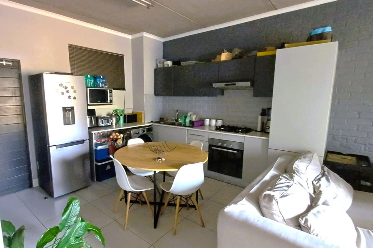 Modern Living Meets Comfort in the Heart of Ferndale - Photo 2