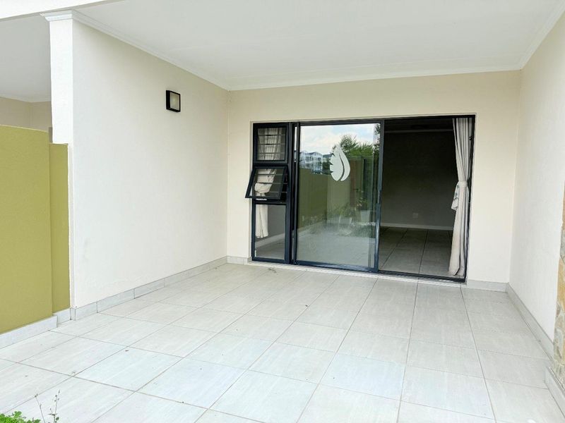 Luxury Living with Premium Estate Facilities - Photo 7