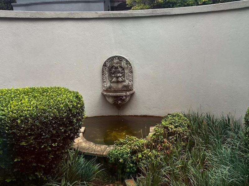 Where Comfort Meets Corporate Living - Photo 6