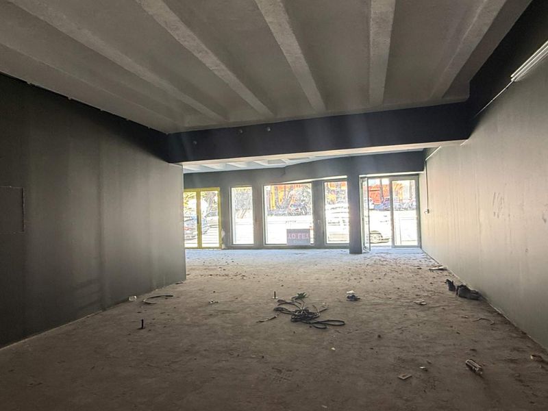 272m2 retail unit to let in Gardens - Photo 5