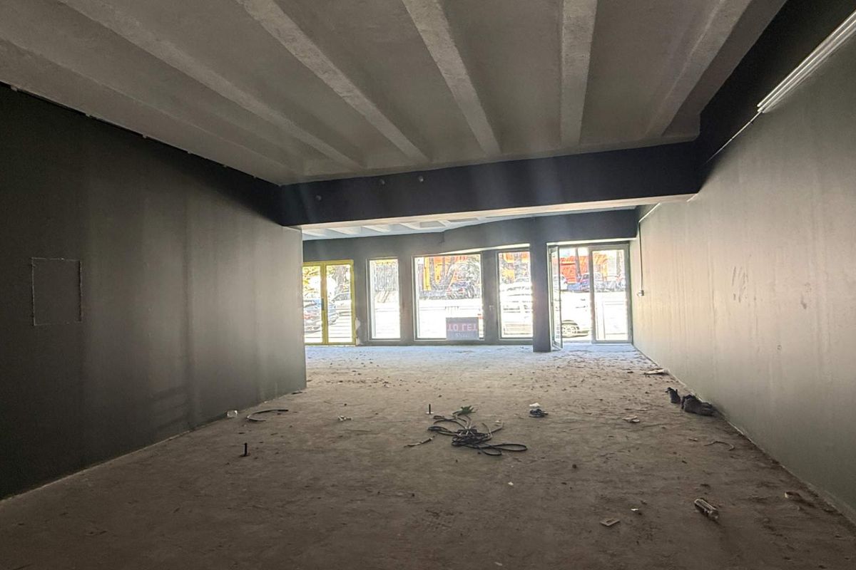 272m2 retail unit to let in Gardens - Photo 5