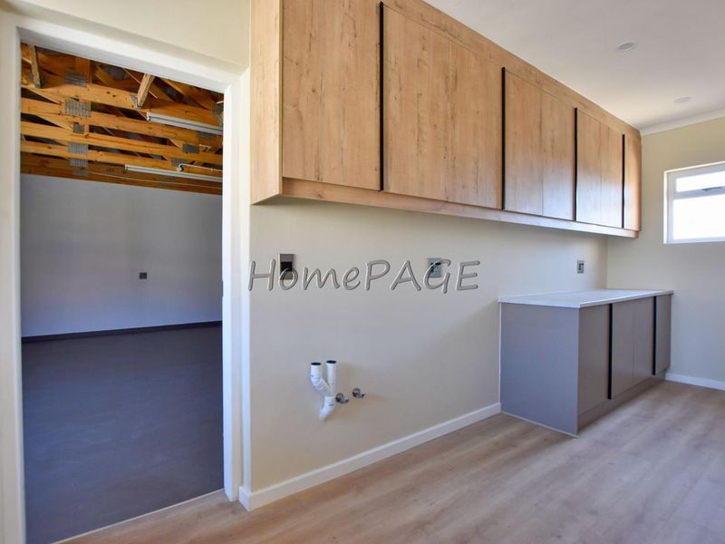 Rossmund, Swakopmund:  NEW 3 Bedr Home WITH ROOFTOP PATIO - Photo 10