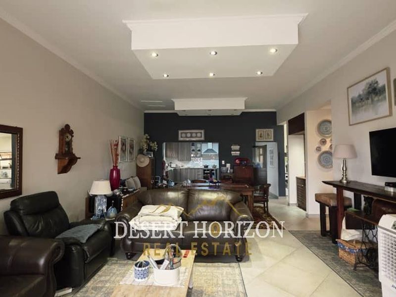 Swakopmund , Ocean View | Potential Property for Sale – Ideal Family Home with Separate Flat - Photo 4