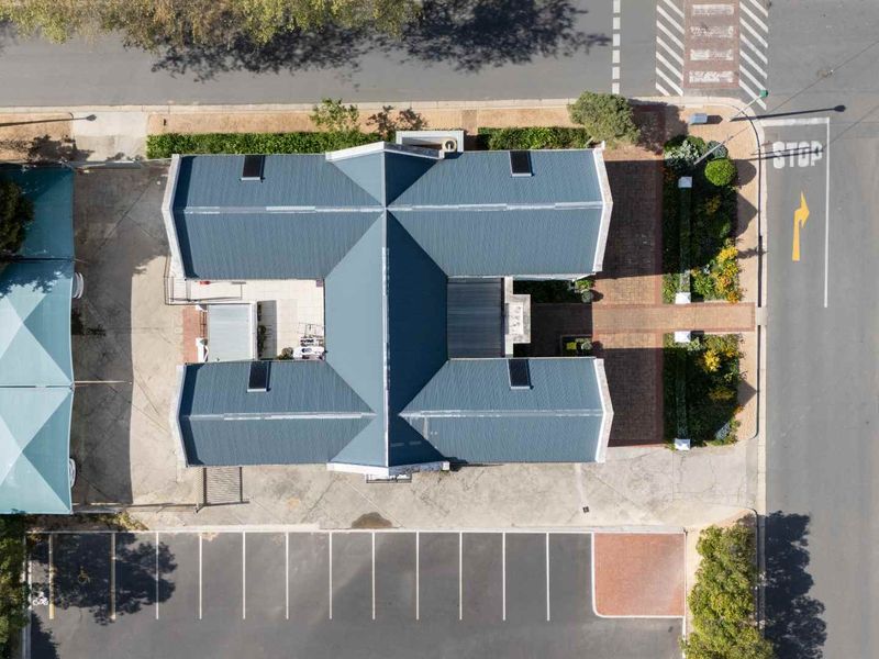 Rare Franschhoek Investment: Boutique Hotel Ready for Development - Photo 7