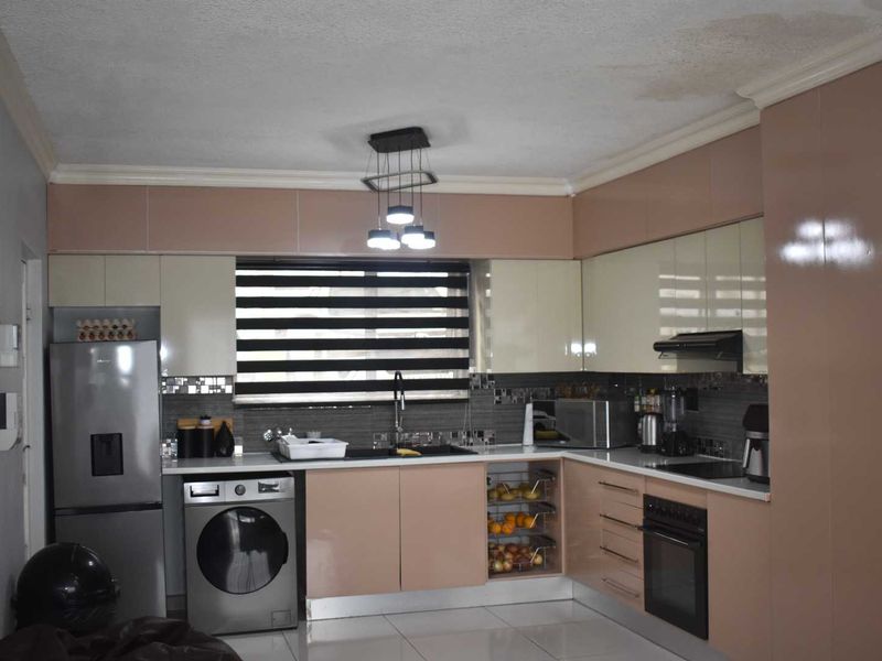 Great Aquisition! - Photo 5