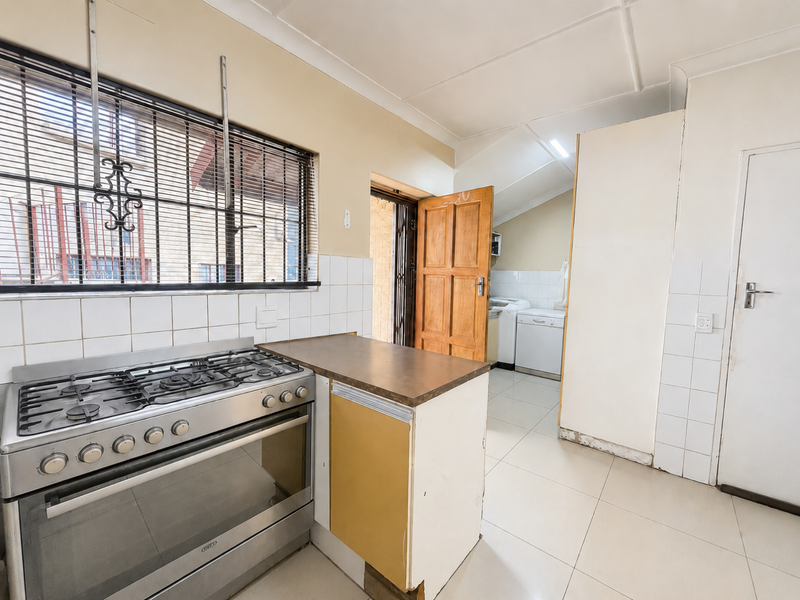 Big Stand, Bigger Potential - Ferndale Living with Income Opportunity - Photo 6