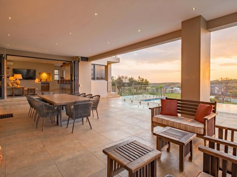 Luxurious Eco-Friendly Estate with Unparalleled Features - Photo 9