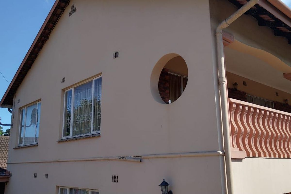Lovely 4 Bedroom Double storey House for rent - Photo 4