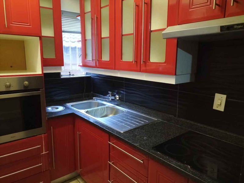 Three bedroom house to rent - Photo 6