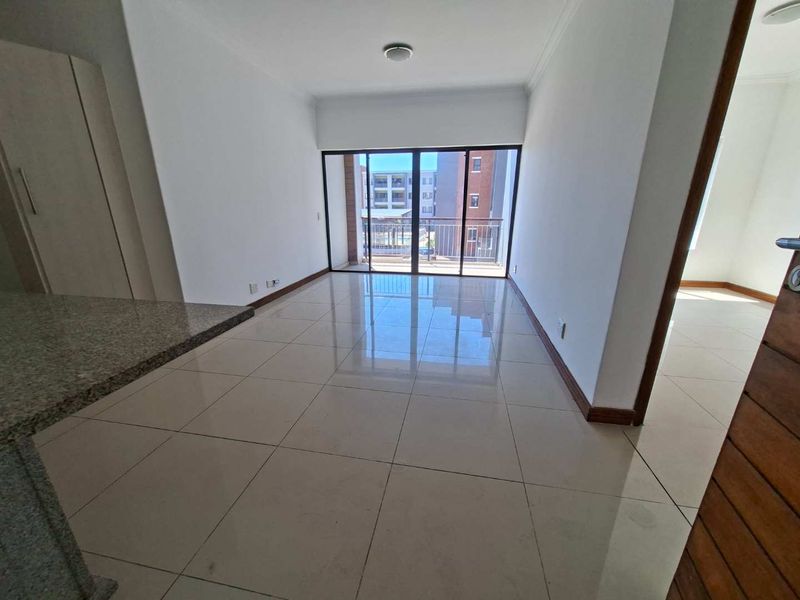 3 Bedroom flat to rent at the heart of Umhlanga - Photo 9
