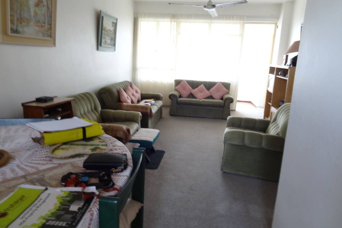 1.5 Beds For Sale in North Beach - Photo 4