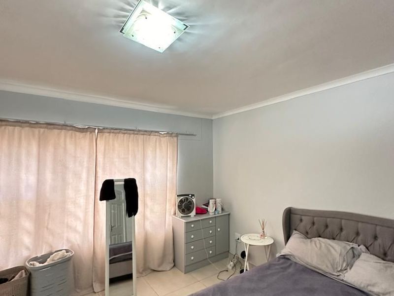 3 bedroom House for Sale - Photo 9