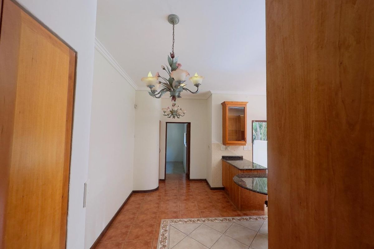 3 Bedroom House to Rent in Blue Golf Estate - Photo 5