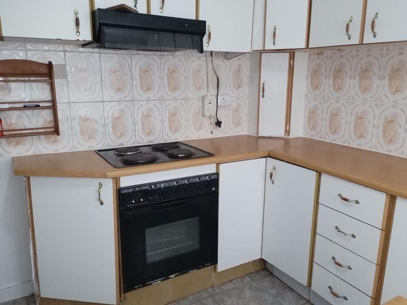 Affordable Ground Floor 2-Bedroom Apartment – Wheelchair Friendly - Photo 8