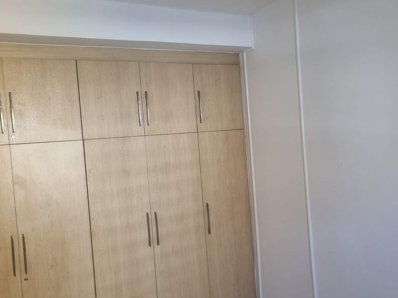 Located in South Beach on the famous "Golden Mile" Marlborough Court on Marine Parade. - Photo 8