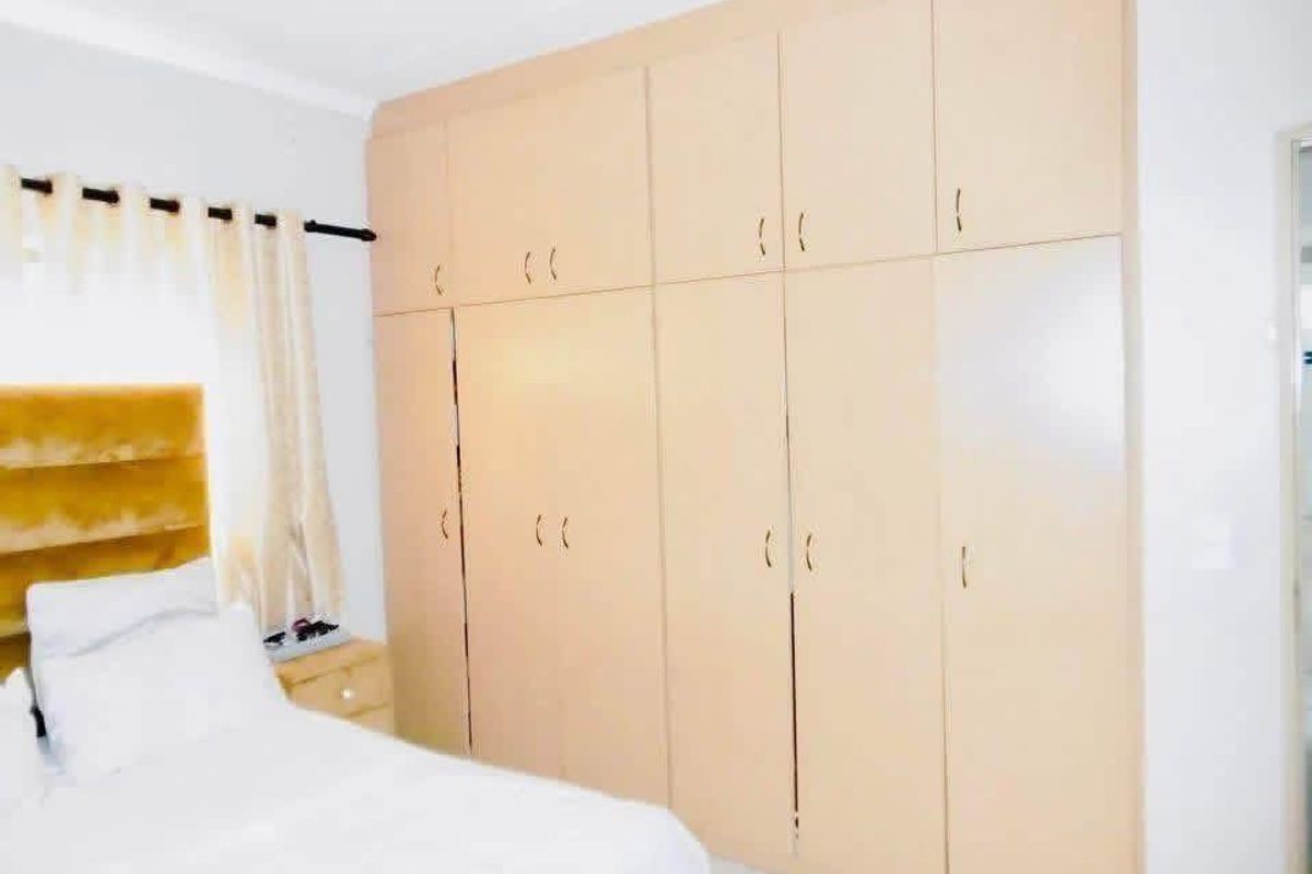 🏡 FOR SALE | EXCLUSIVE SOLE MANDATE - Photo 2