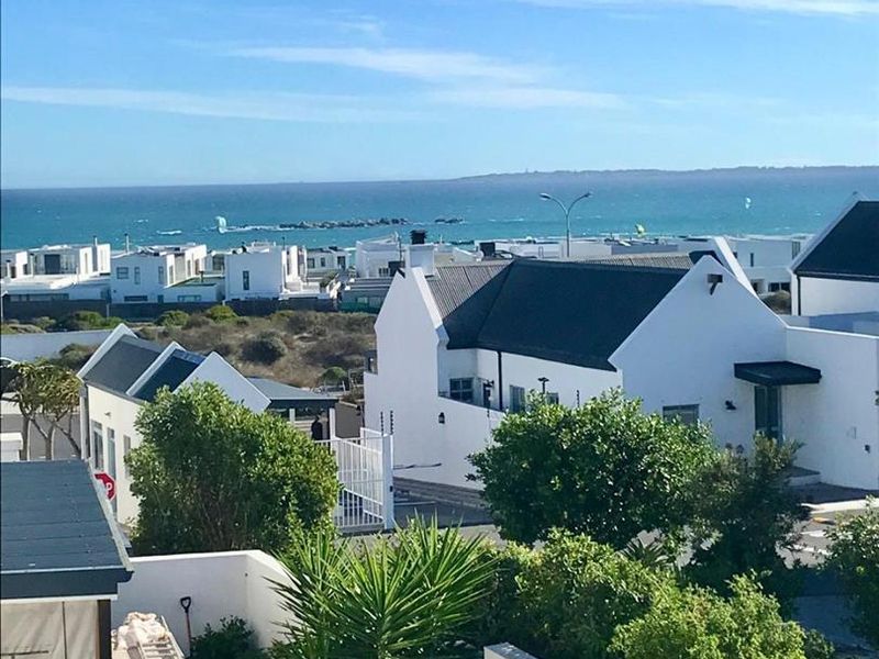 Furnished 3 Bedroom Townhouse to rent in Kingshaven - Photo 3