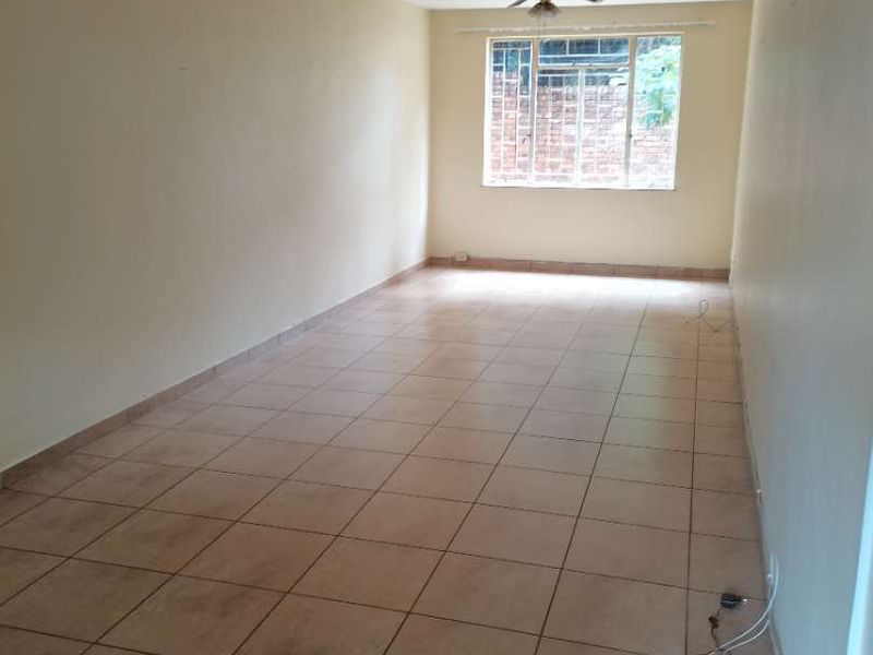 2 Bed 1 Bath Apartment for sale - Photo 9
