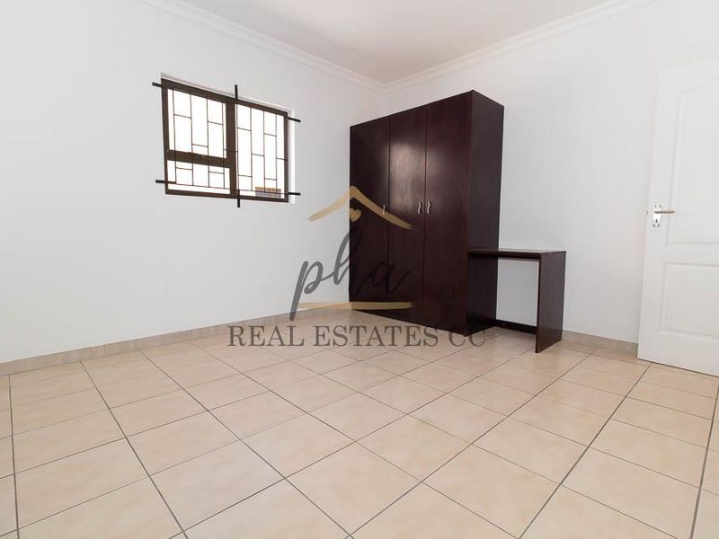 Newly Renovated Freestanding Home - Photo 10