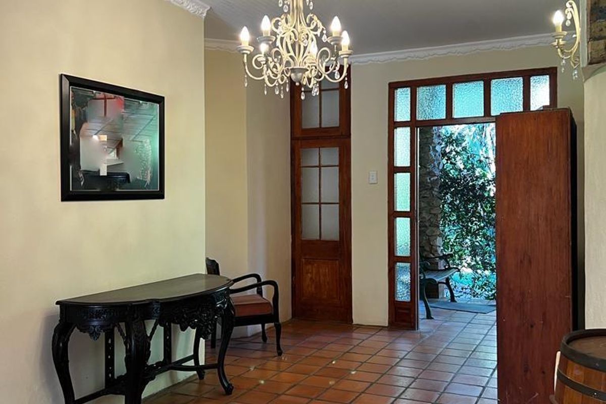 3 Bedroom house for sale - Photo 2