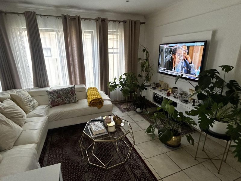 Unlock Luxury Living in Montana's Secure Complex! - Photo 7