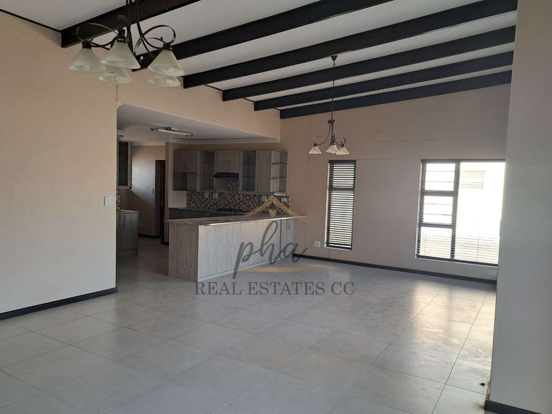 Walvis Bay: 4 Bedr Home with HUGE garage space is for Sale - Photo 6