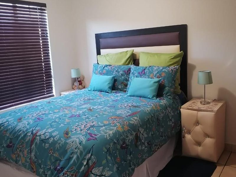 **Charming 3-Bedroom Home in a Prime Location** - Photo 9