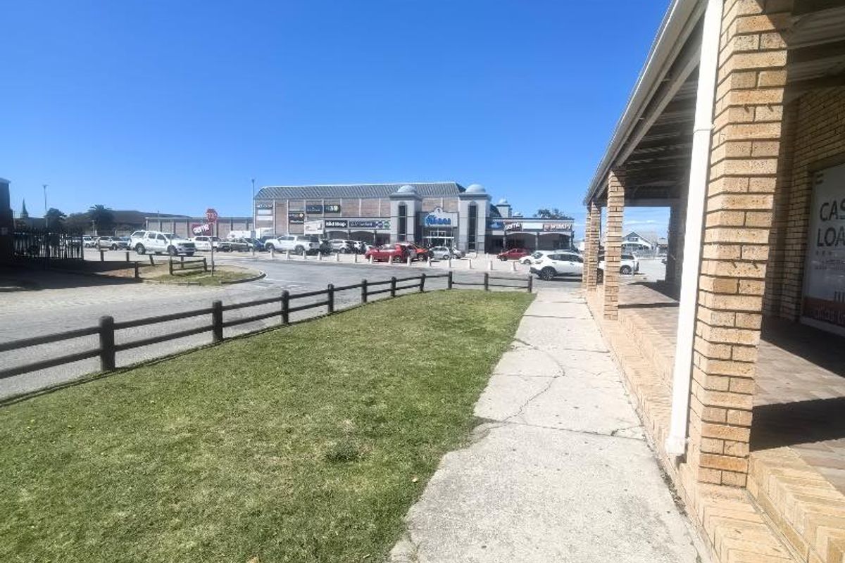 Retail Shop to let - Photo 3